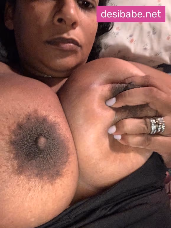 Image of Indian NRI Busty Horny Naughty Milf Aunty Fully Nude Private Sexy Big Boobs And Big Ass Show Sucking BBC Public Nudes Pics