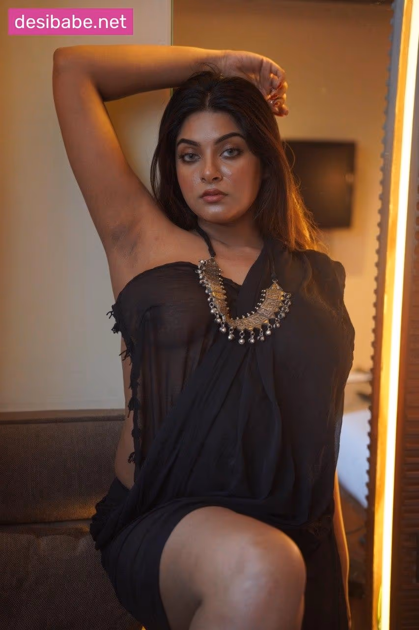 Image of Famous Insta Influencer Chandrikaa Desai Fully Nude Leaked Pics And Boobs Show